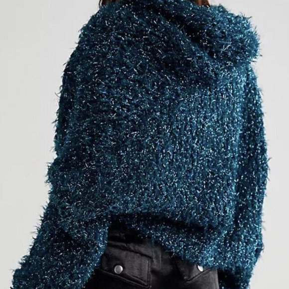 Free People Fuzzy Sparkle Bowen Cardi Cardigan Sz but fits M - L , Emerald Sea - Picture 2 of 6